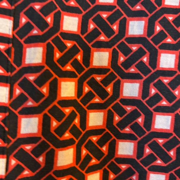 Ladies Tommy Bahamas Silk dress Small geometric print burgundy travel VTG Y2K - Picture 6 of 9